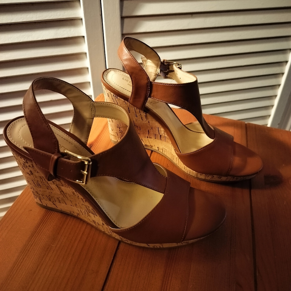Liz Claiborne brown wedges